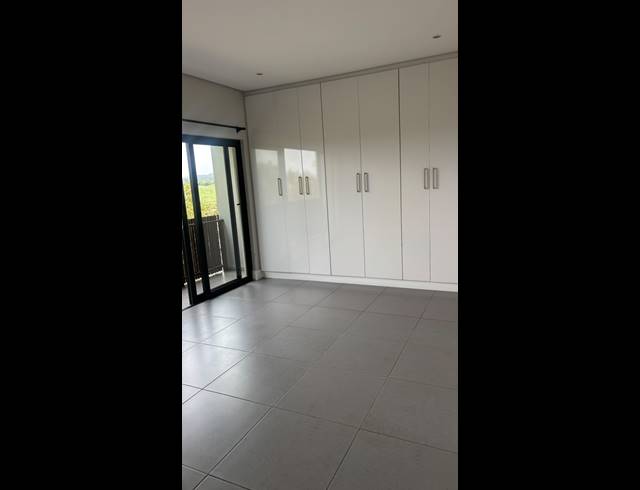 3 BEDROOM TOWNHOUSE FOR SALE IN PALM LAKES ESTATE